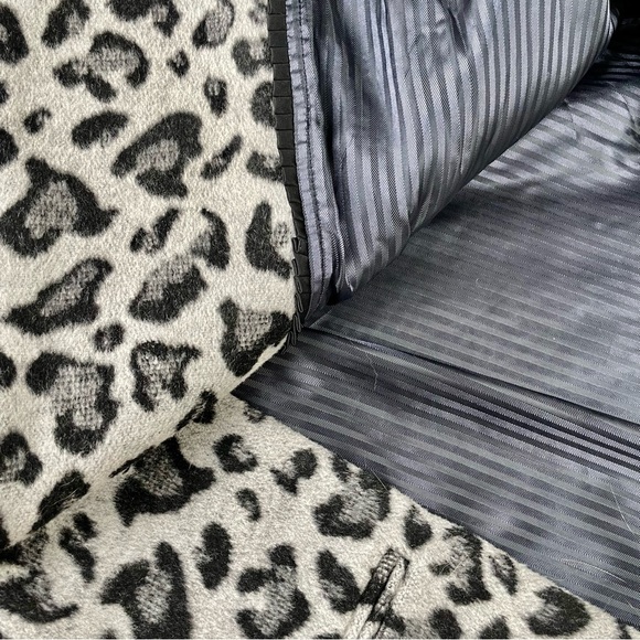 Leopard Print Coat - Picture 3 of 4